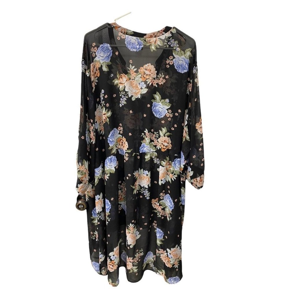 TORRID BLACK FLORAL CHIFFON HI-LO BABYDOLL TUNIC 6 - Picture 3 of 5